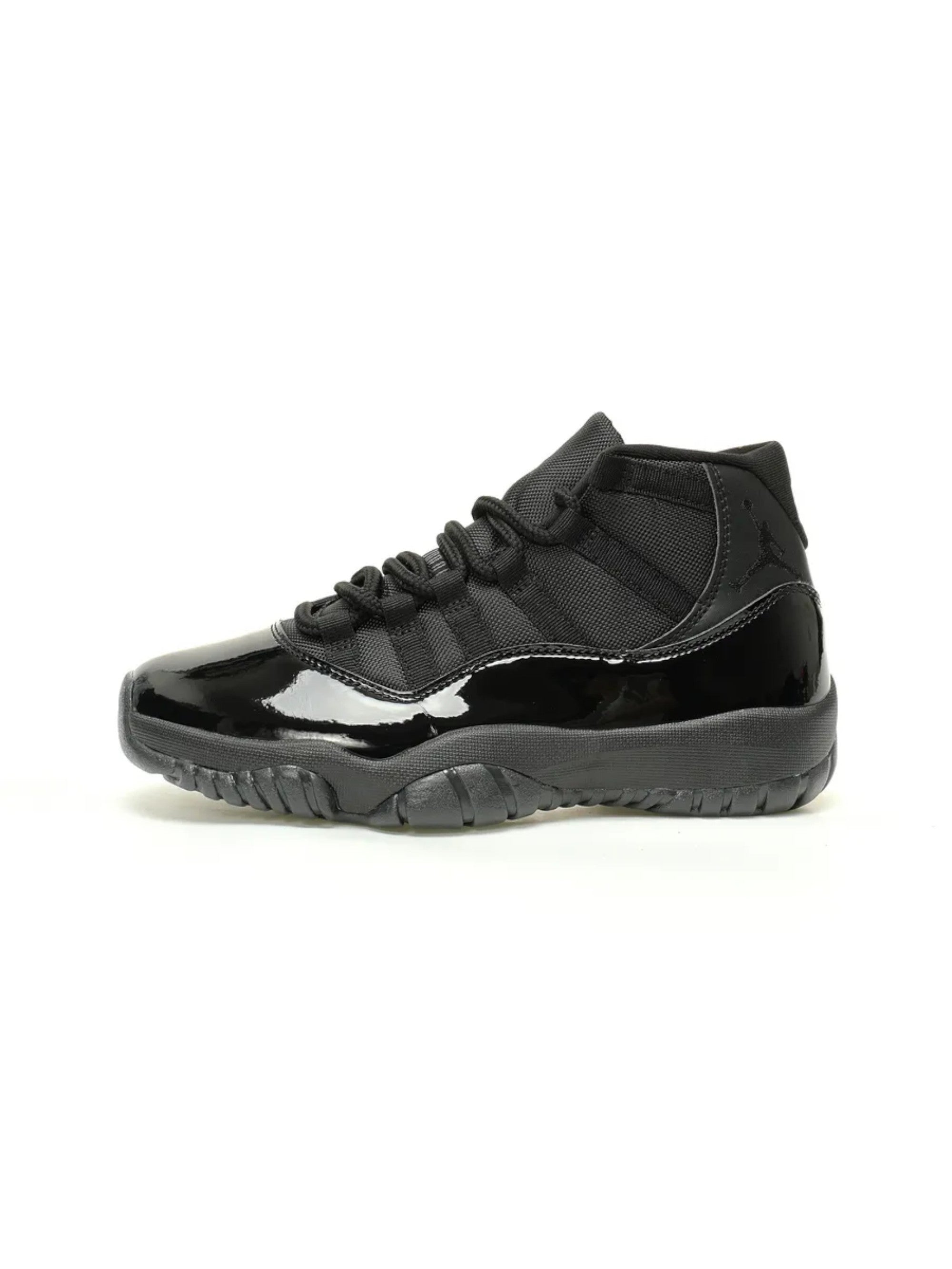 Jordan 11 'Black'